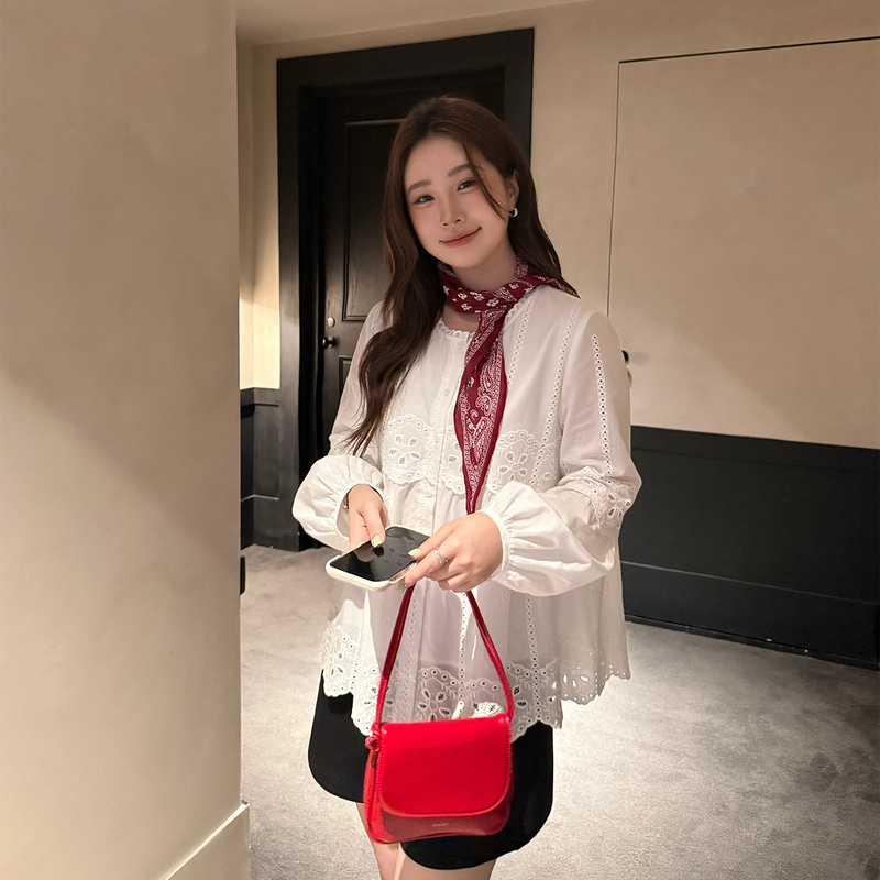 Dawanjiang Plus-Size Women's Clothing for Slightly Chubby Girls, French-Style Round-Neck Lace Blouse, Super Stylish and Elegant Top Dawanjiang Plus-Size Women's Clothing for Slightly Chubby Girls, French-Style Round-Neck Lace Blouse, Super Stylish and Elegant Top