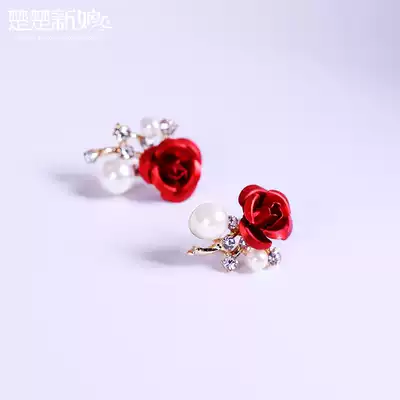 Chuchu bride sweet red imitation pearl earrings Bride wedding accessories European and American dinner earrings temperament