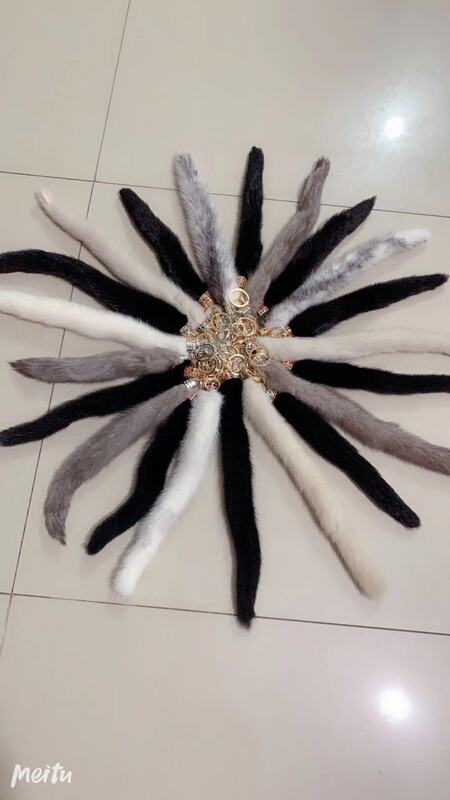 Mink Tail Keychain Car Keychain Handmade Accessory Couple Plush Pendant Keychain Simple Versatile Fur Ball
