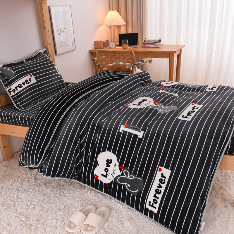 Thickened warm milk velvet student dormitory bedroom single bed three-piece coral fleece quilt 1 0 winter 0 9