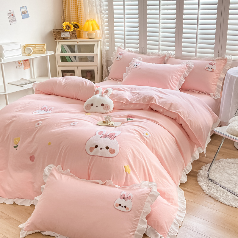 Web breeze bedding with spring and autumn water wash cotton 2 m 2 m 3 is set up four sets of girls with beautiful girls