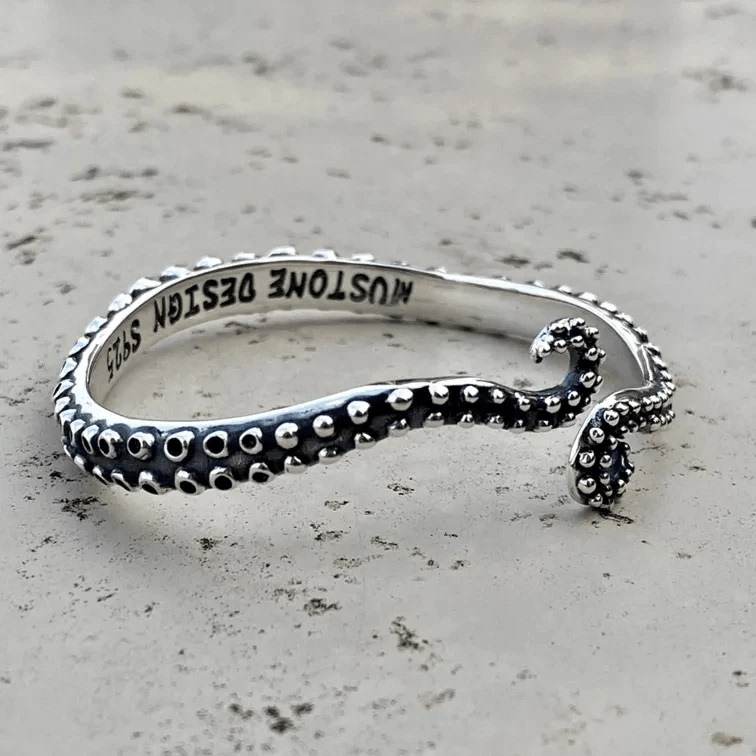 Personalized Cthulhu Myth Octopus Bracelet Men's and Women's Trendy Retro Octopus Bracelet
