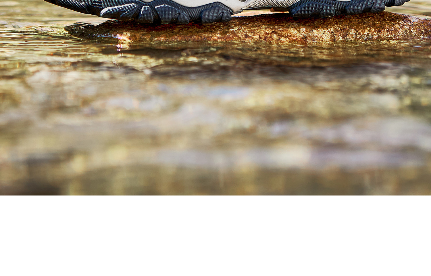 Mesh обувь 骆驼男鞋2025夏季新款户外休闲 𫔮徒步鞋男运动凉鞋透气网面溯溪鞋男 Camel