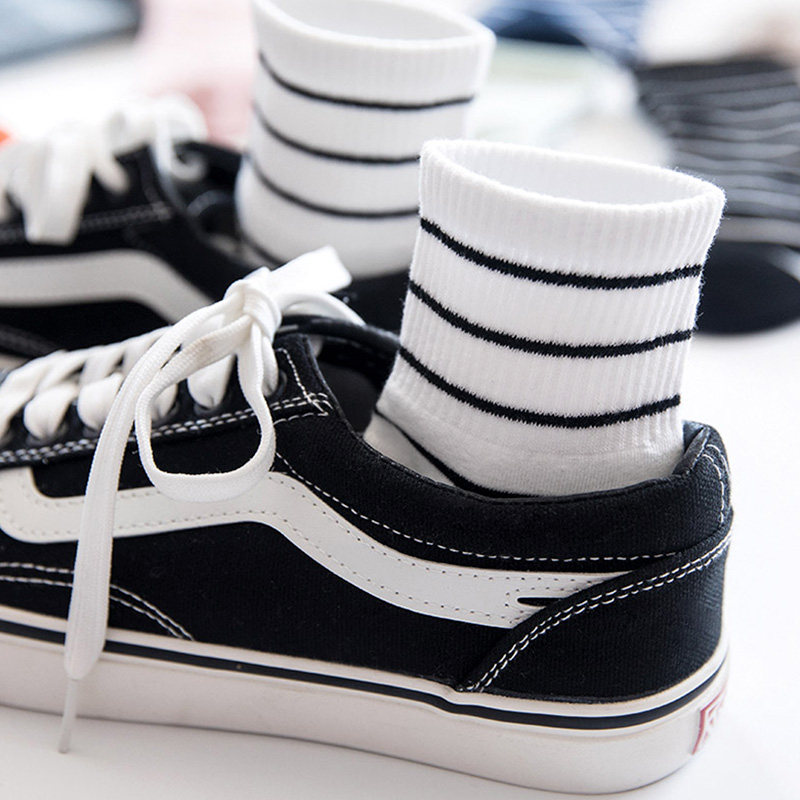 Stockings Children ins tide tube socks Striped net red socks women super fire spring and autumn student sports wind cotton socks