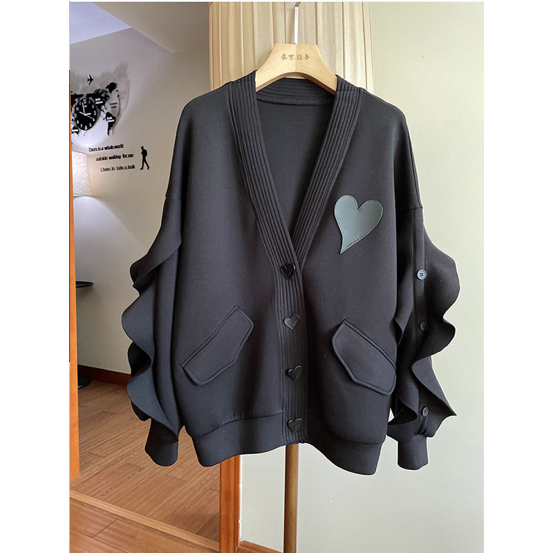Extra Large Size 150kg Design-Inspired Heart Ruffle Jacket for Men and Women, Loose Batwing Sleeve Cardigan Jacket for Autumn and Winter