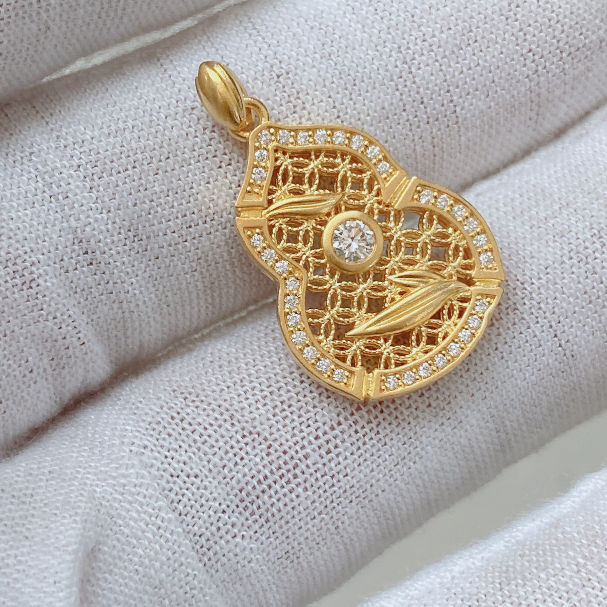 当铺人生四美黄金镶钻吊坠：福禄茂竹葫芦，传承经典，时尚不败！-颈饰-淘宝好物网