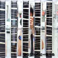 30*300 белых + горизонтальные черно-белые линии