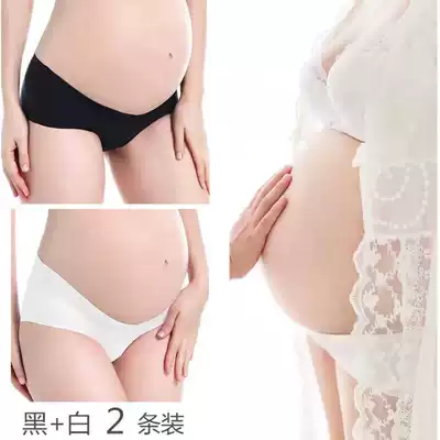Pregnant women take pictures special pure cotton low-waist lace shorts without traces Glossy sexy briefs cotton crotch black and white