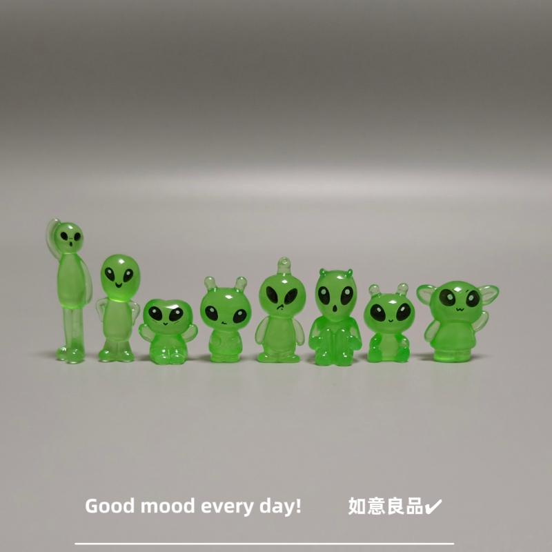 Good Mood! Creative and Cute Luminous Alien Micro-Landscape Ghost Elf, Mood-Stabilizing and Healing Small Ornament