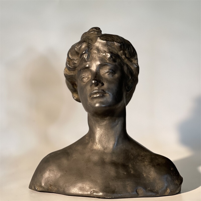 Reproduction of Sculptor Rodin's Young Woman Aesthetic Home Art Decoration Collectible Ornament for Entryway Tabletop Art Teaching Aids