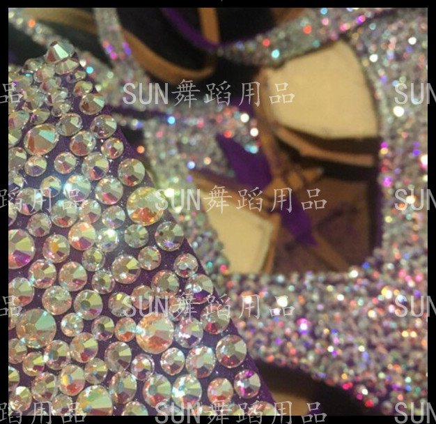 Professional Morden Latin dance competition Dance suit inlaid with shiny homemade odrill shiny drills Dance Shoes Inlaid with no bottom glue