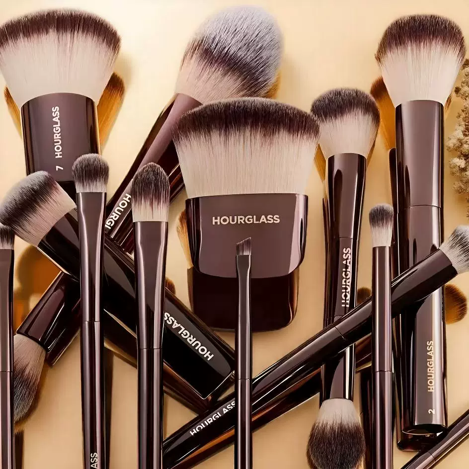 Genuine brush, face blush for contouring, foundation