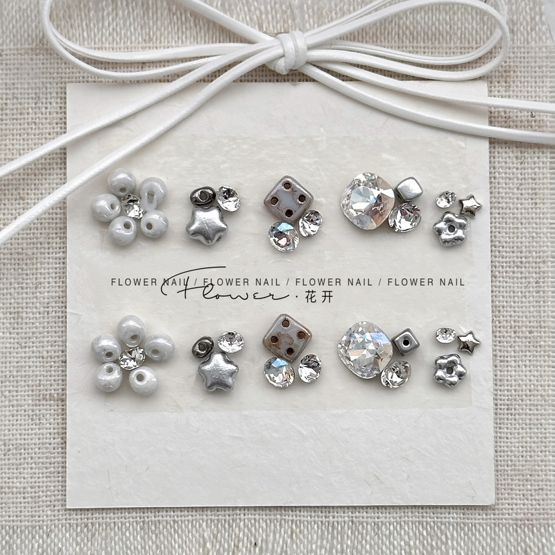 High-Quality Nail Art Rhinestone Material Pack, Bean-Shaped Nail Rhinestone Decorations, Trendy Niche Luxury Nail Art Materials DIY