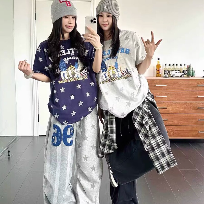 American Retro All-Over Star Print Short-Sleeve T-Shirt for Women, Summer 2026 New Style, Loose Casual Pure Cotton Couple Top, Trendy