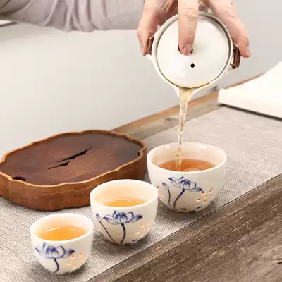 Portable ceramic blue and white quick cup anti-scalding one pot two or three cups outdoor camping portable travel Kung Fu tea set