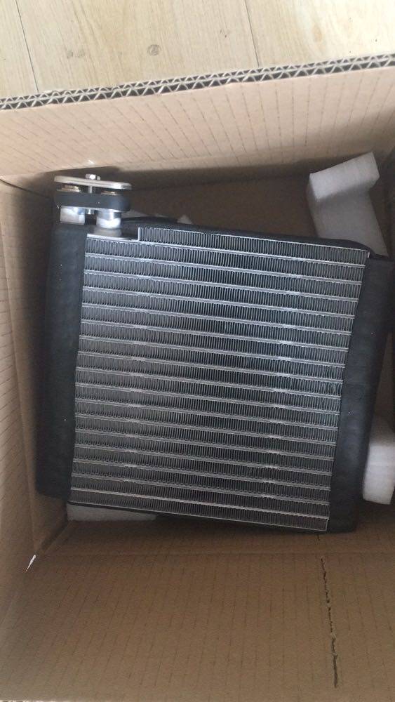 Suitable for Mazda6 evaporation box core horse six M6 horse 6 Pentium B70B50 blower air conditioning evaporator core original