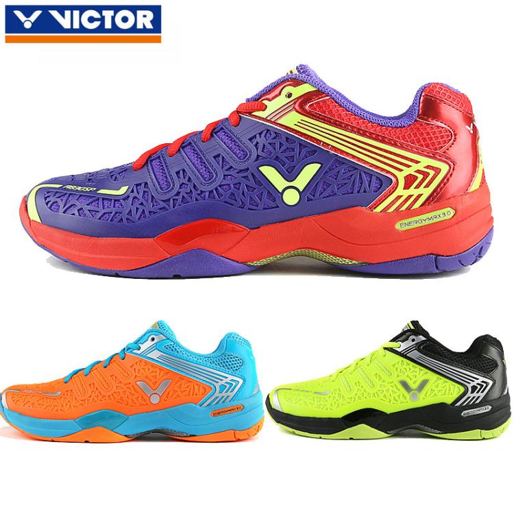 wide badminton shoes