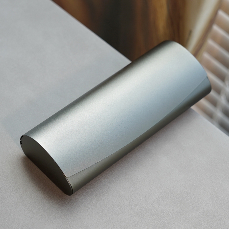 Glasses Case Aluminum Alloy Metal High-End Portable Anti-Pressure Business Myopia Retro Sunglasses Box Glasses Case Aluminum Alloy Metal High-End Portable Anti-Pressure Business Myopia Retro Sunglasses Box