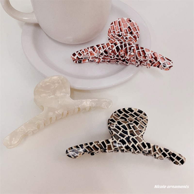 Han Edition Retro Elegant Large Grab Clamp Black Strip of the head hair and hair clamp acetic acid grab head decoration