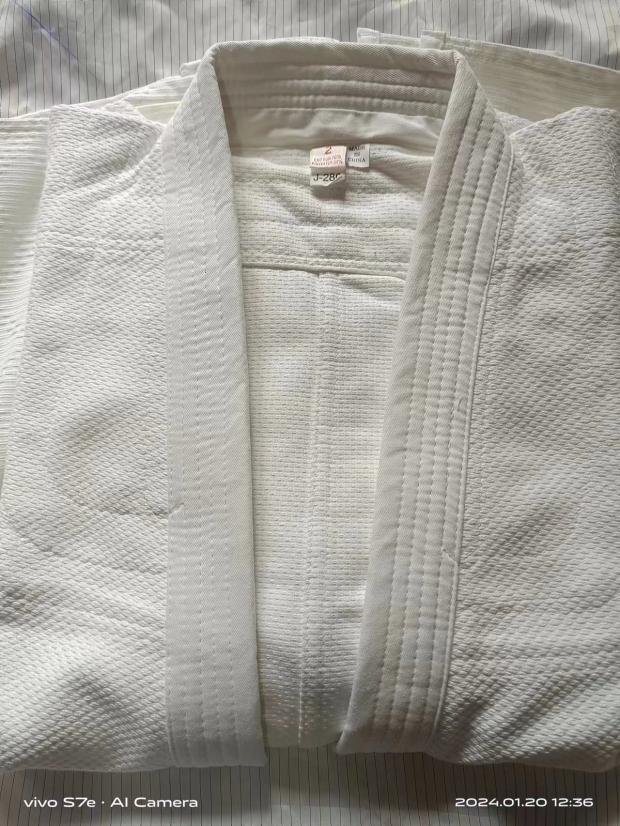 プロの柔道着工場生産、高品質と低価格の工場販売