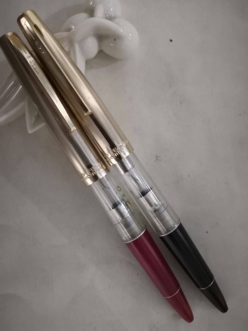 View the old Jamaican Chinese stationery white feather ball pen pen dual use pen stock of old pen filled 50