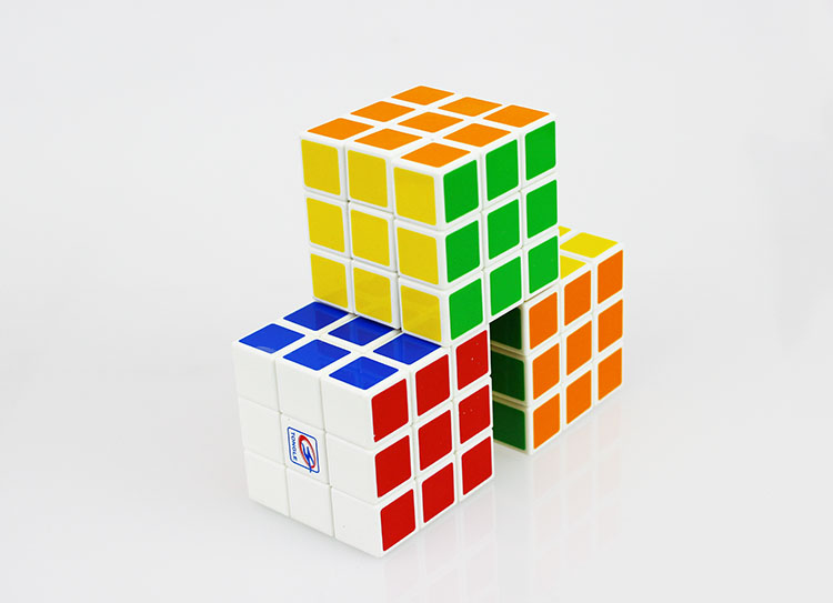 Bán chạy nhất mịn thứ ba- thứ tự cube đồ chơi câu đố đồ chơi Yiwu nhỏ quà tặng đồ chơi trẻ em bán buôn gian hàng cung cấp đồ chơi cho bé 3 tuổi