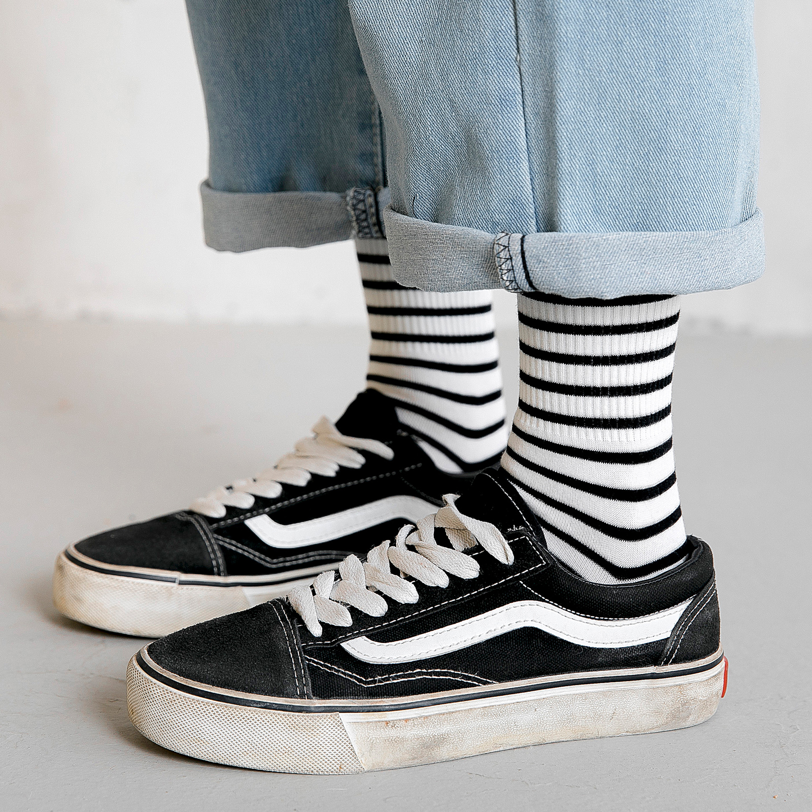 Black White Striped Socks Women Midbarrel Socks ins Chains Nets Red Men Summer Pure Cotton Long Barrel Deodorant Summer Thin