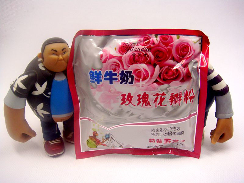 22 22 provinces and cities 30 sacks of one-and-one-lan milk cream Five-in-one fresh milk rose petals pink body film mask