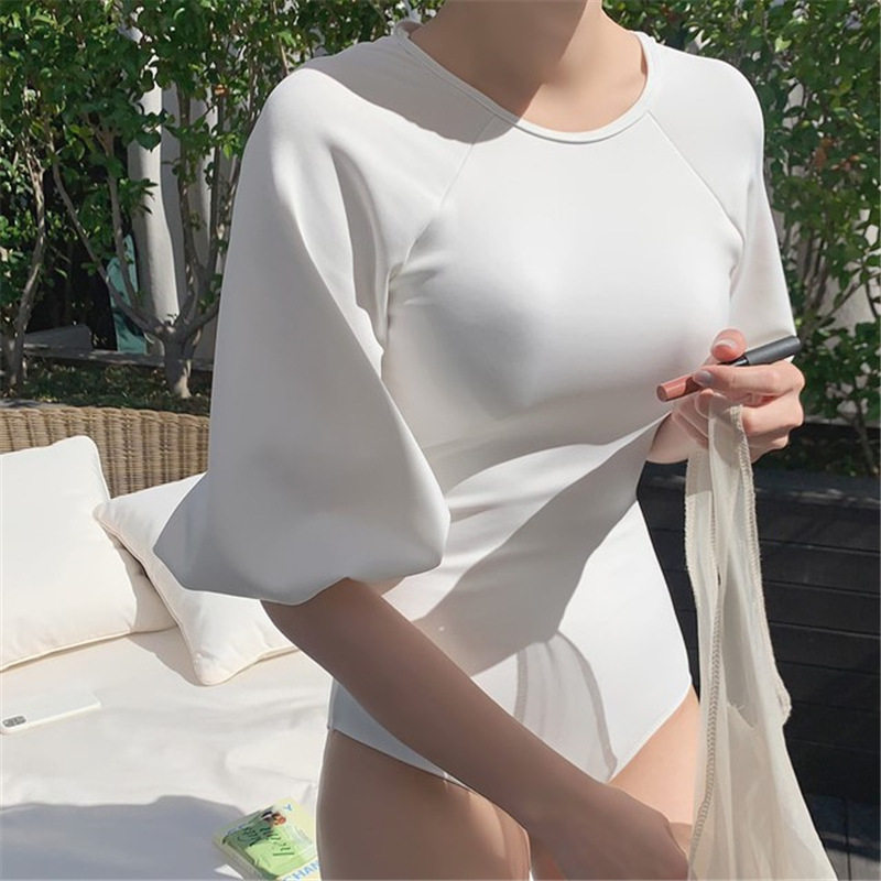 2021 new half-sleeved retro sexy casual one-piece swimsuit female ins style simple backless puff sleeve swimsuit female