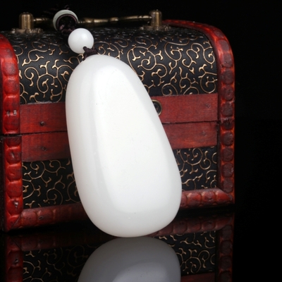 Limited Time 1 Yuan Auction @ Natural Seed Stock Shea White Jade Raw Stone Handlebar Piece Old Pit Stock Afghanistan Pendant Car Pendant Accessories