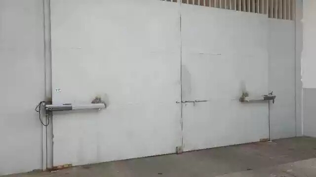 Heavy-duty eight-character door opener high-power eight-character door opener factory gate opener prison gate opener