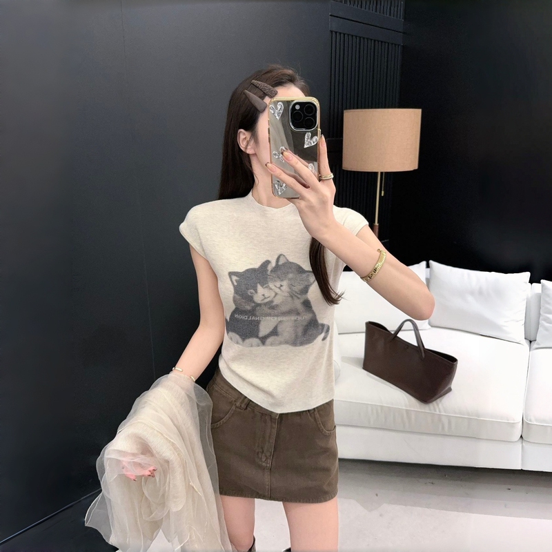 2026 Early Autumn New Style Knitted Vest for Women, Half-Turtleneck Base Shirt, Korean Design Sleeveless Top