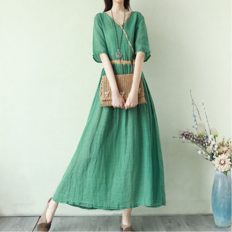 At First Glance, I Fell in Love~ Ethnic Style Cotton and Linen Long Dress for Women, Short-Sleeved V-Neck, Waist-Cinching Linen Dress, A-Line Flared Skirt, Artistic At First Glance, I Fell in Love~ Ethnic Style Cotton and Linen Long Dress for Women, Short-Sleeved V-Neck, Waist-Cinching Linen Dress, A-Line Flared Skirt, Artistic