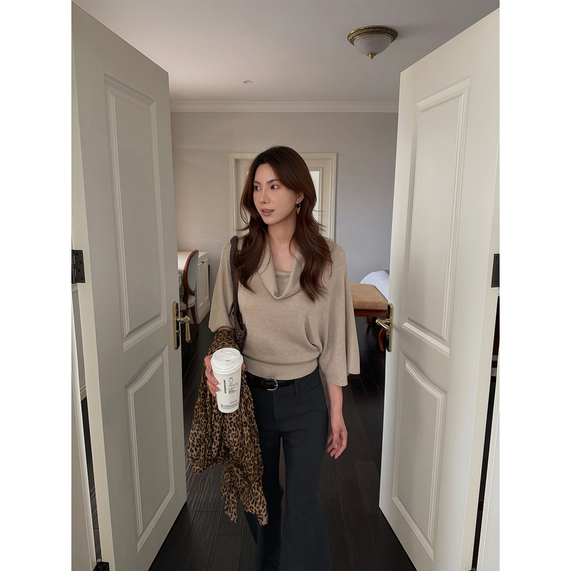 Saved Soir French-Style Swing Collar Elegant Half-Sleeve Knit Top for Women, 2026 Autumn Waist-Cinching Top S6699