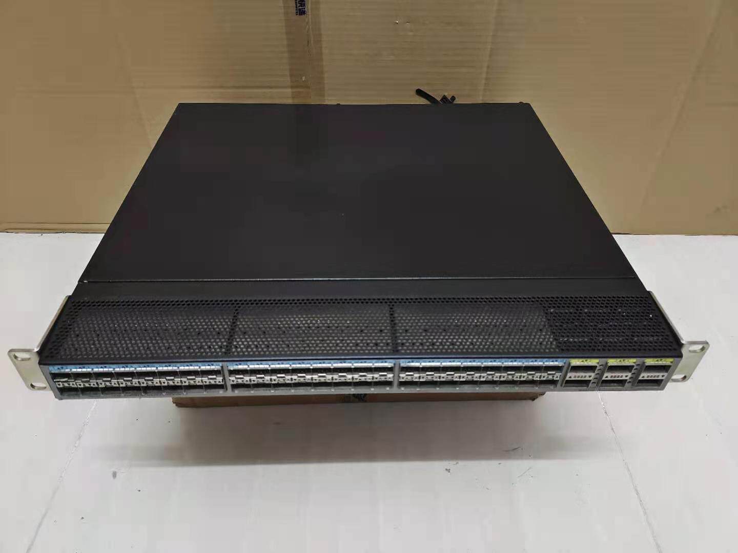 Huawei CE6851-48S6Q-HI 6856-48S6Q-HI 480 thousand one trillion Guangkou 6-port 40G Core Switch