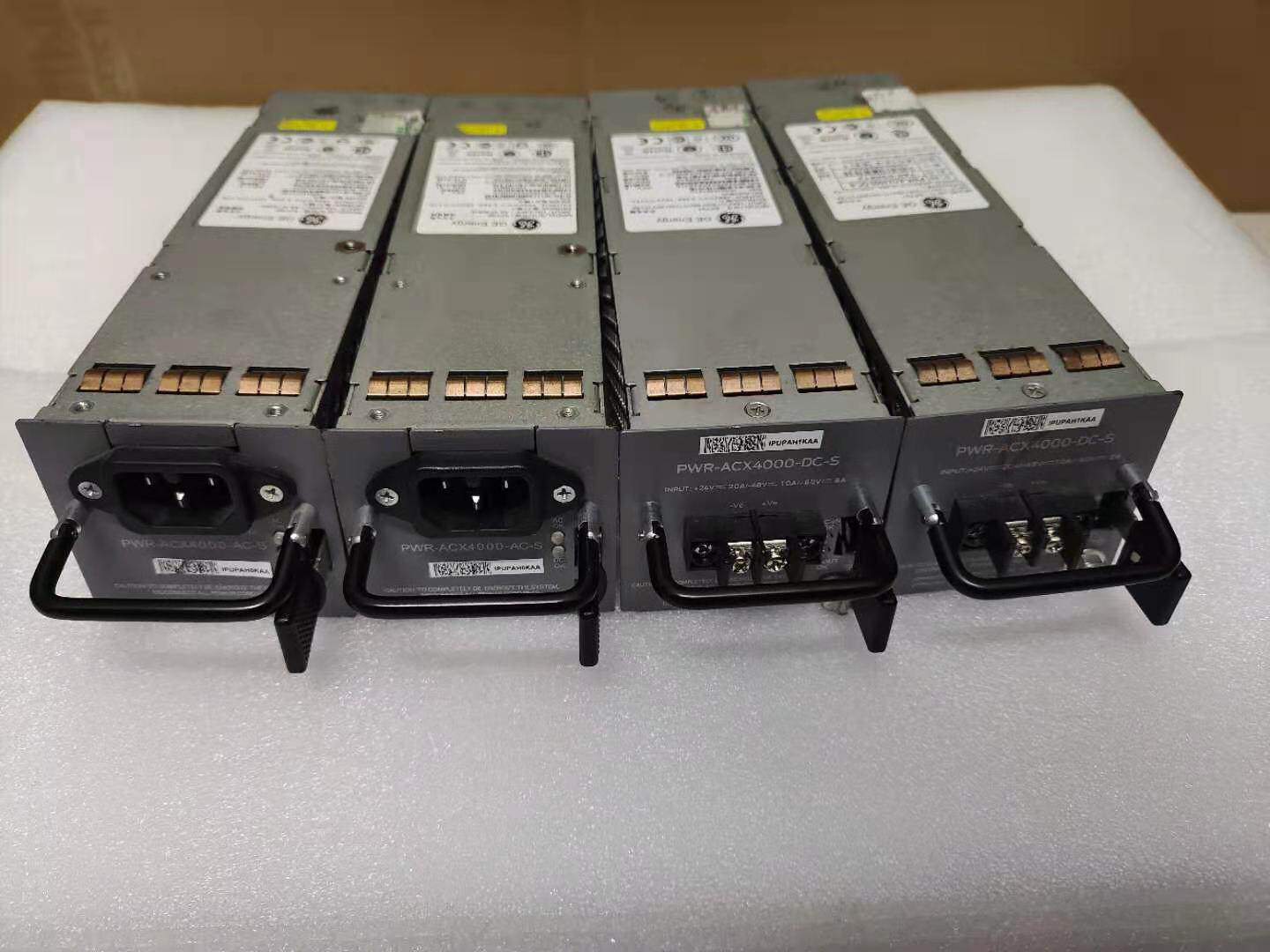 Juniper PWR-ACX4000-AC-S Juniper PWR-ACX4000-DC-S detached power supply