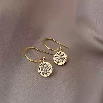 Eight star earrings female advanced earrings 2021 New Tide Korean Net red temperament ear needle sterling silver needle sterling silver needle