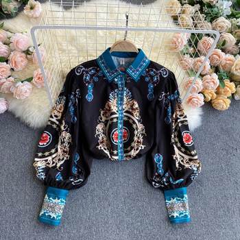 Spring 2021 new women's shirts women's design sense niche color matching lantern sleeves palace style tops women's all-match