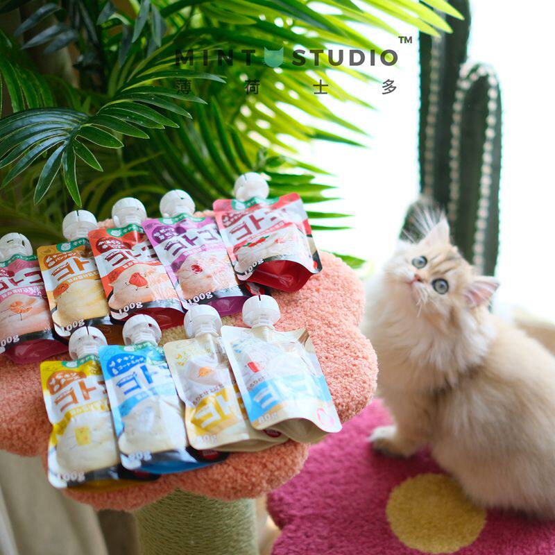 3 - pieces of Japanese Hell Kitchen Golls Fluid Snack Bag Meat Snack Nutritional Cat Food delicious meat sauce