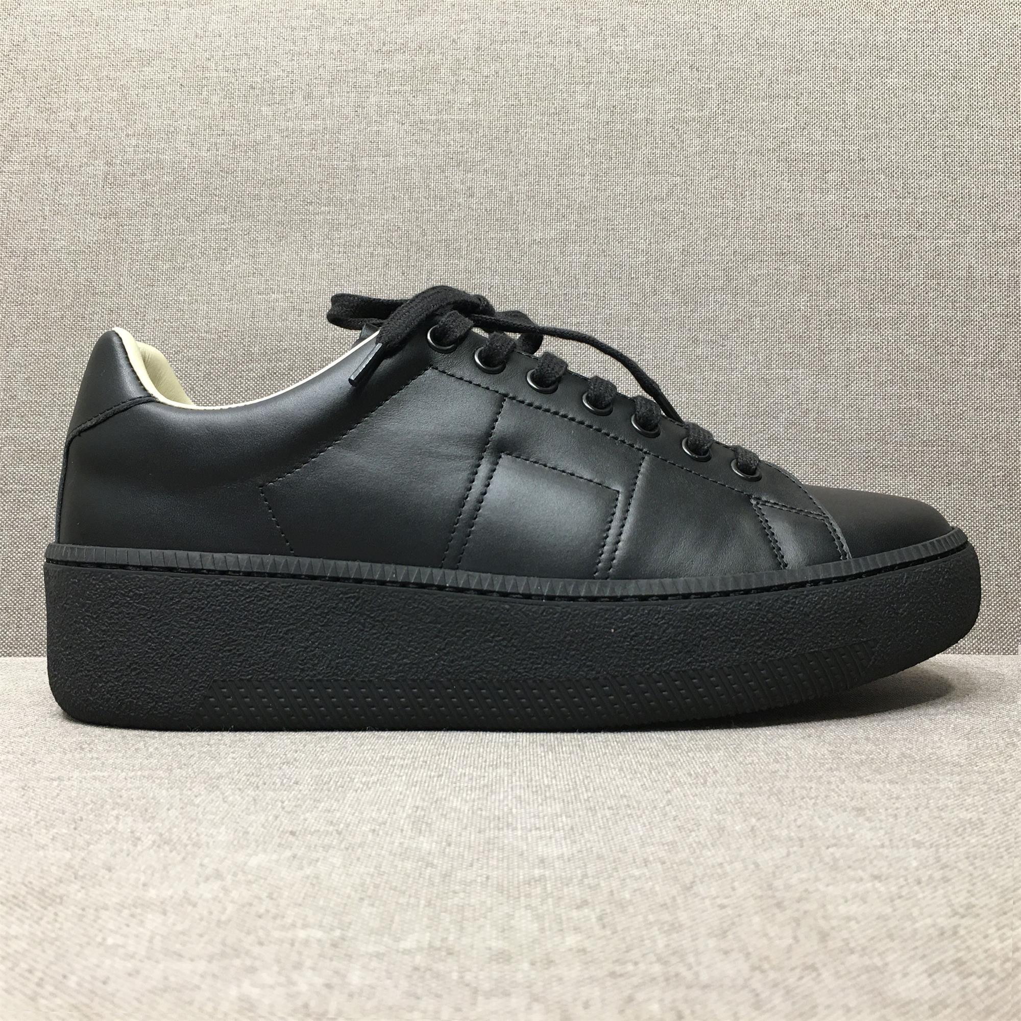 5CM thick sole sports magic tape coloured casual plate shoes on the head of the cow leather inner plate shoes