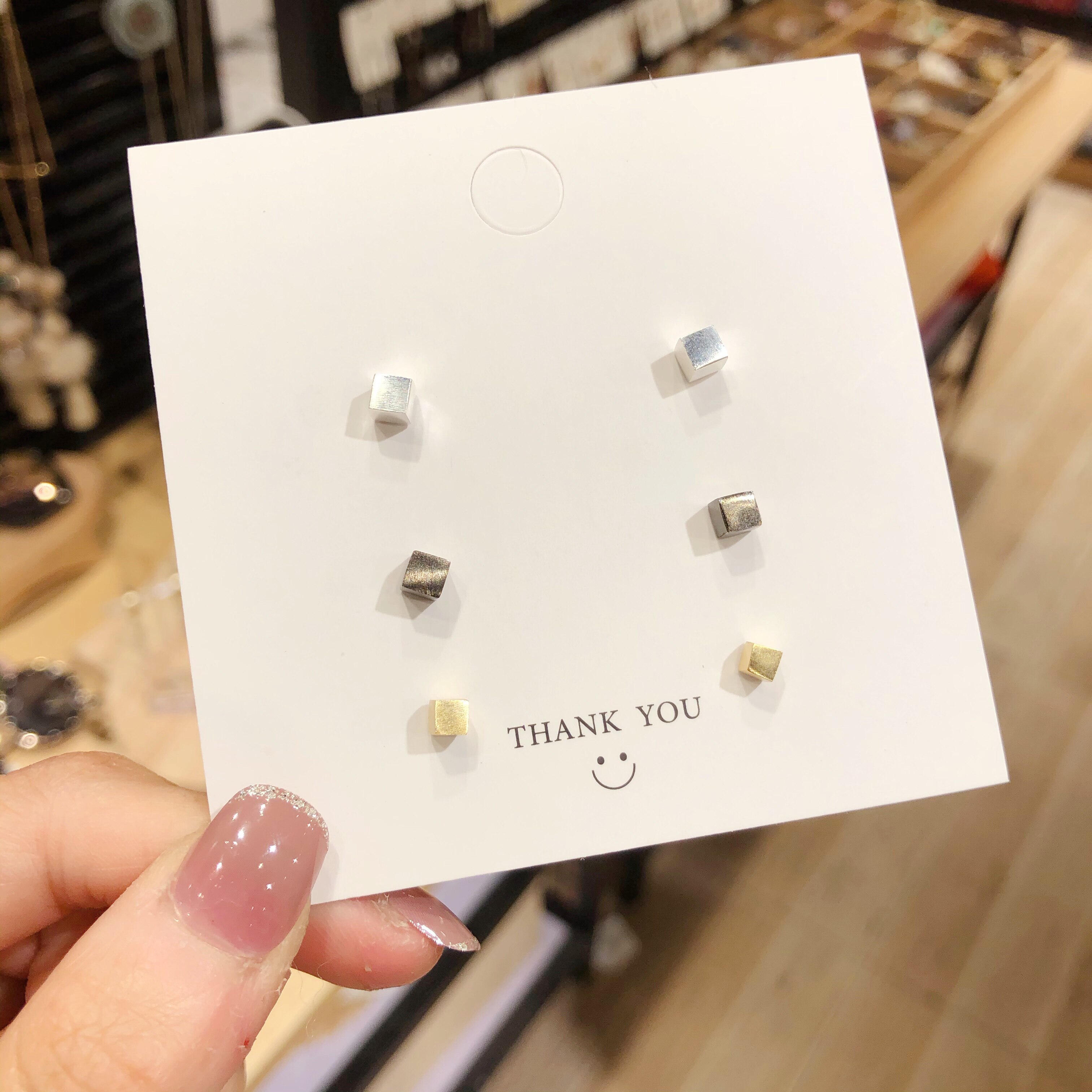 Sterling silver hand-drawn square ear needles are simple and small, cool and airy, high-end design, sleep without picking ear nails, female