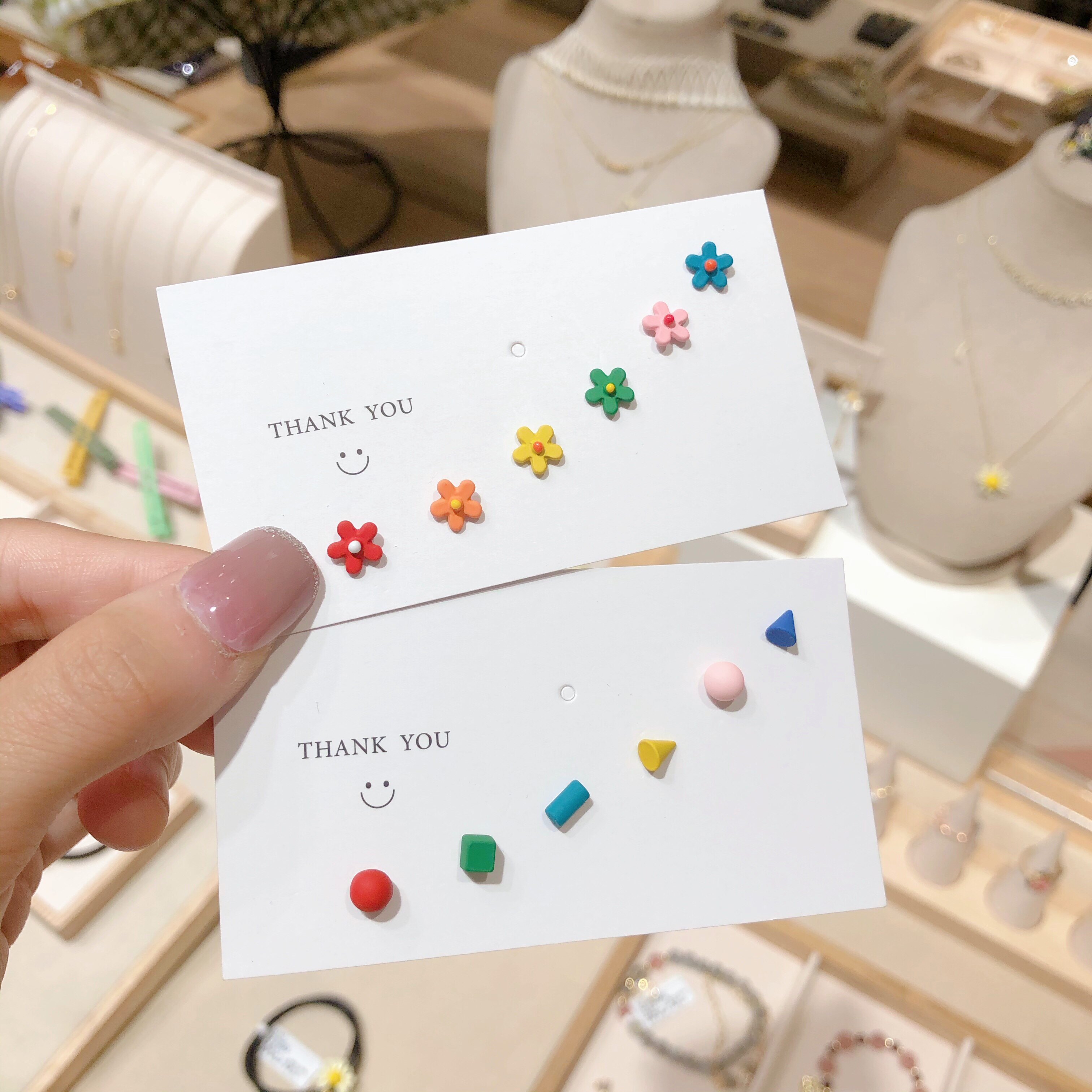 Pure silver daisies flower earnail set in 2020 new tide fresh and cute, simple and small earbone nails