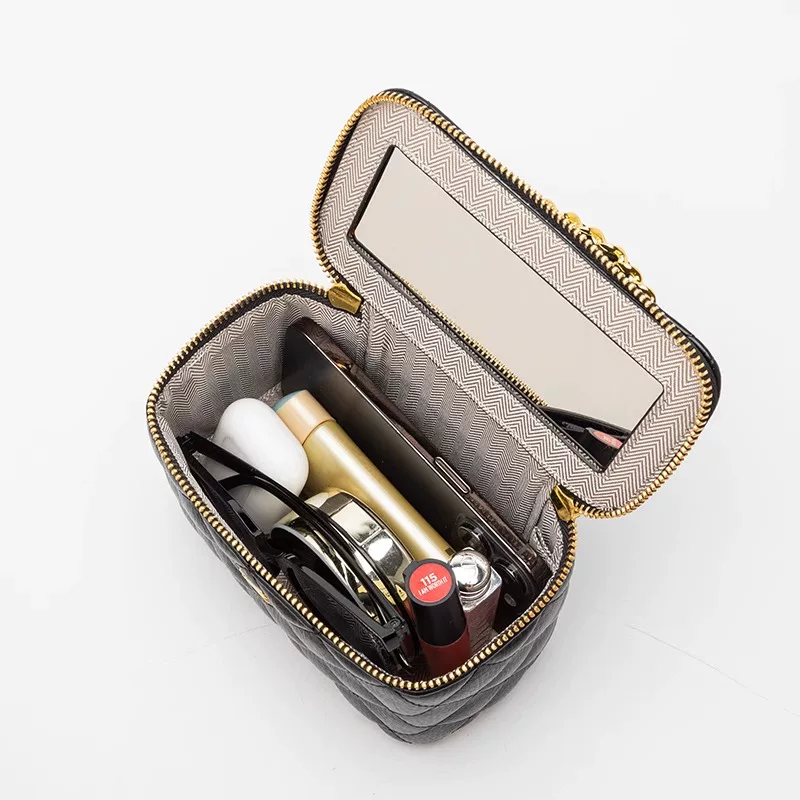 Косметичка, коробочка, сумка через плечо, сумка для телефона, стиль Chanel, натуральная кожа, цепочная сумка