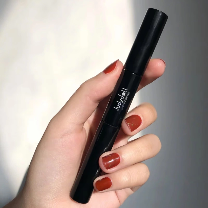 Judydoll đôi cam mascara dày uốn cong không thấm nước và đầu cọ nhỏ thấm mồ hôi không nở màu nâu đen tự nhiên - Kem Mascara / Revitalash