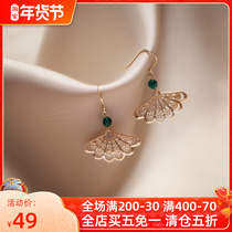 DD ancient fan small earrings exquisite Super fairy short retro court style face thin earrings female atmosphere long model