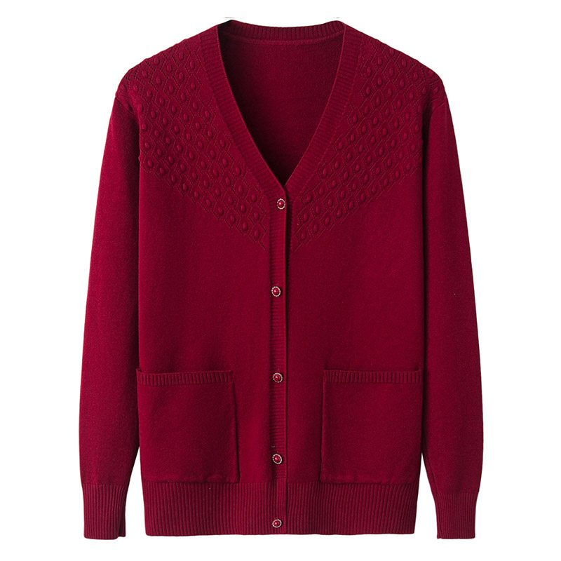 Middle - aged women's sweater V - collar knife 50 - 60 years old mother dressed long sleeved sweater senior spring and autumn coat