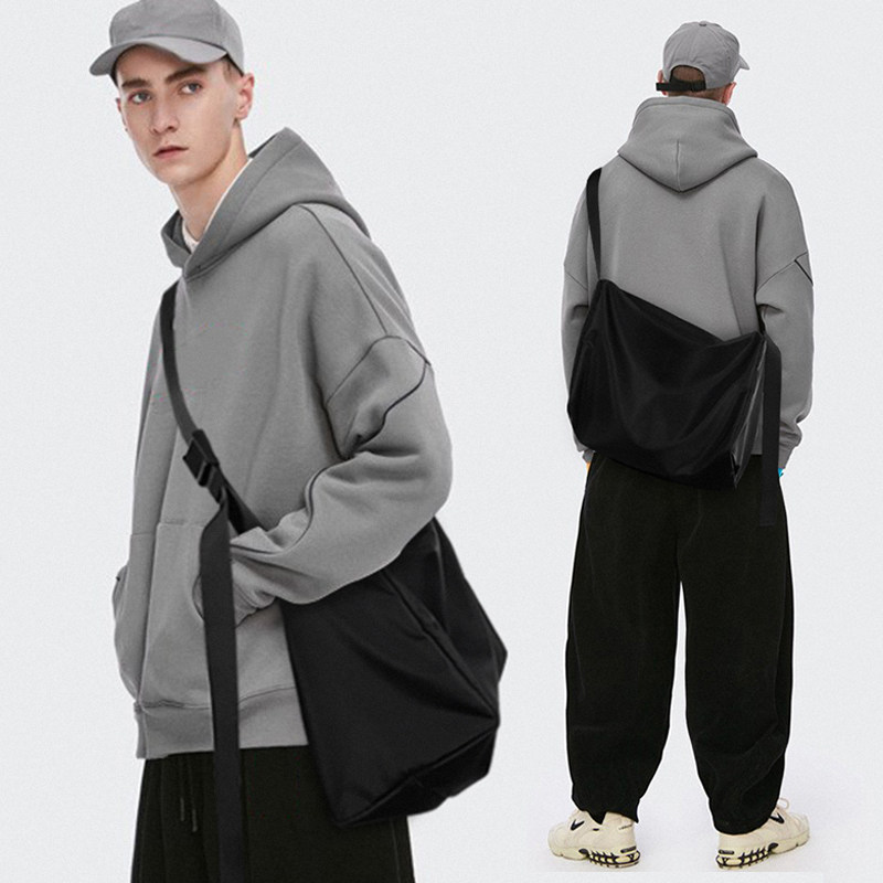 VELOUR Skew Satchel Male Tide Card Large Capacity Sports Fitness Bag Day Ensemble Casual Single Shoulder Bag Backpack Travel Bag Lady-Taobao