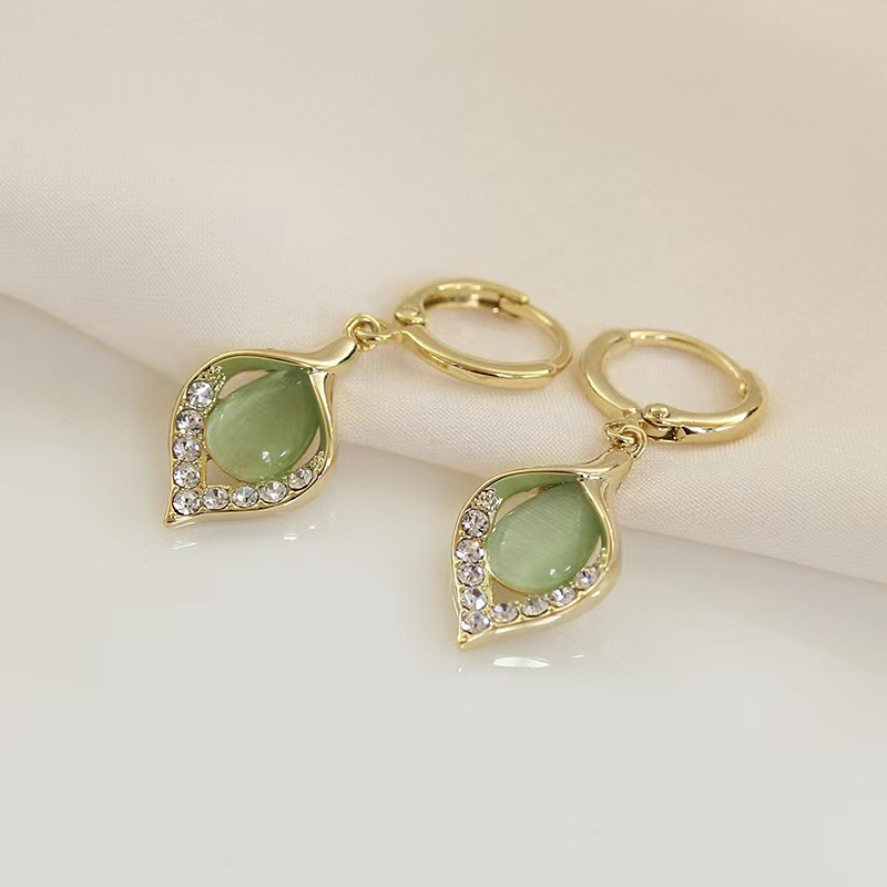 Otters-brand discount store Withdrawal Cupboard Clearance Clear Cabin Pick-up Light Extravagant Angel Earrings Outletts Female Accessories-Taobao