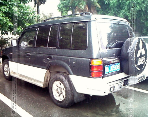 Chính hãng Pajero V46 V33 v43 v45 Q6 Cheetah Đen Vua Xe Roof Hành Lý Khung Roof Rack