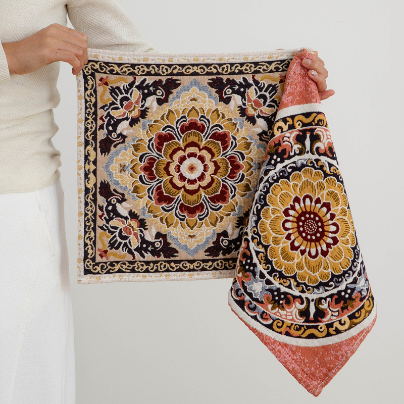 Pure Cotton Gauze Square Towel 100% Cotton Soft and Absorbent 35X35 High-End Floral Face Wash Towel with the Word "Fu"